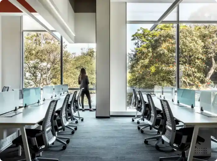 dlf techpark sector 143a noida table spaces